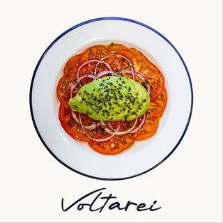 Tomate do noso Rosadiño con aguacate