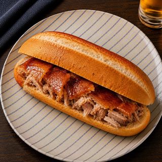 Bocadillo de cochinillo