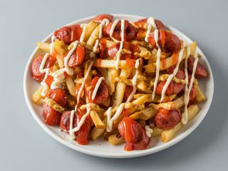 ½ Salchipapas