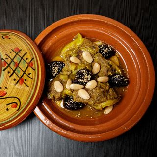 Tajín De Ternera Con Verdura