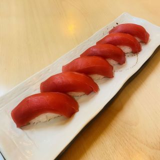 Cajita de maguro nigiri (6 pzs.)