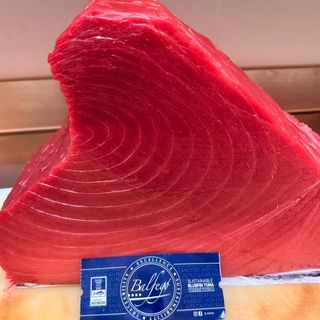 Sashimi de atún (9 pzs.)