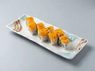 Salmón Uramaki