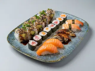 Combinado 4 (22sushi)