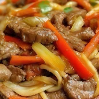 Chop-suey de terneras（30）