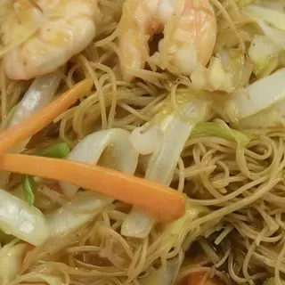 Fideos chinos con gampas（49）