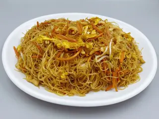 Fideos chinos con pollos（47）