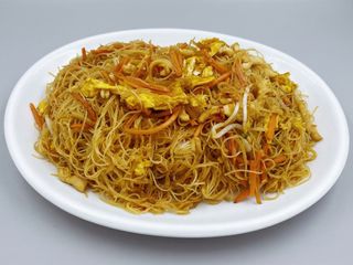 Fideos chinos con pollos（19）