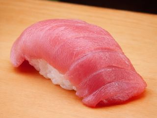 Toro nigiri (1 pz.)