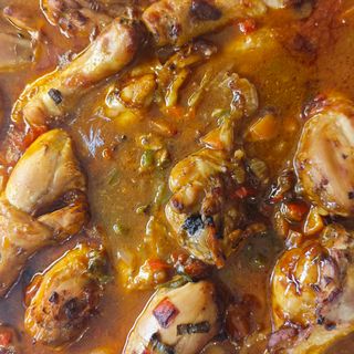 Jamoncitos de pollo en salsa