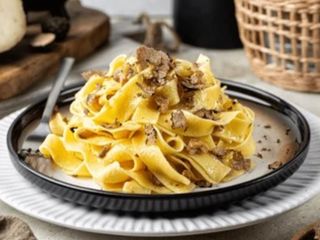 TAGLIATELLA A LA TRUFA