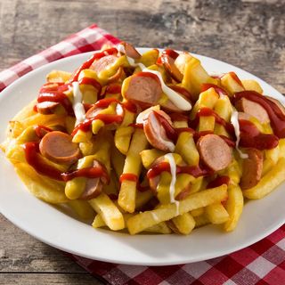 Salchipapas de pollo  (Halal )