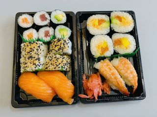 Bandeja Mediana Deluxe(18 Piezas)