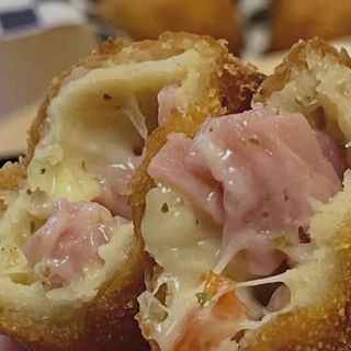 Box Risoles de Jamón York y Queso – 6 uds