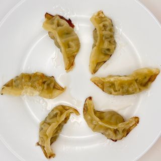 E13. Gyozas de pollo