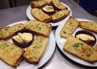 Pan con alioli 1 ud.