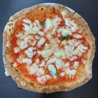 Pizza Margherita 