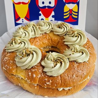 ROSCON DE REYES DE PISTACHO