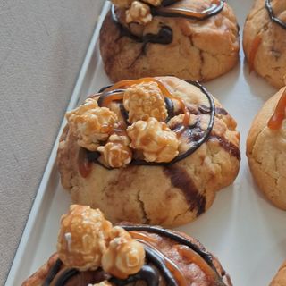 COOKIE POP CORN