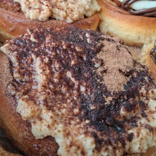 ROLL TIRAMISU