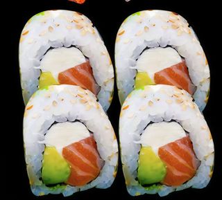 Roll De Salmón Y Queso (10 Pzs.)
