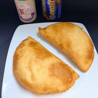 Empanada de Jamón y Queso