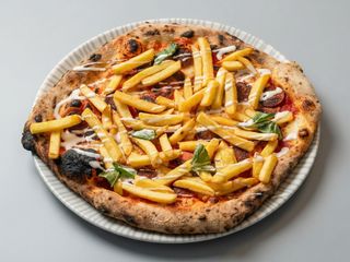 Pizza Wurstel patatas