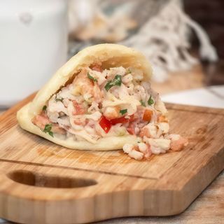 Arepa de atún (1 ud.)