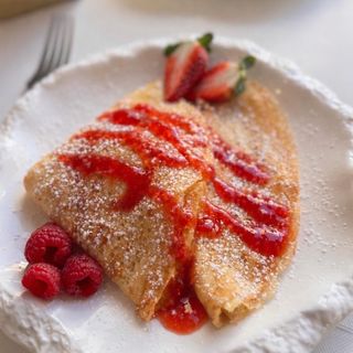 Sweet Berry Crêpe