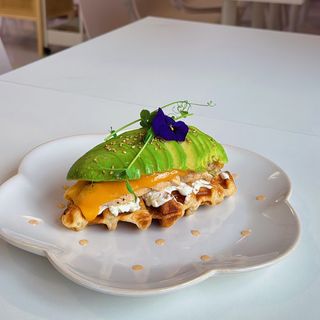 Croissant Waffle Signature