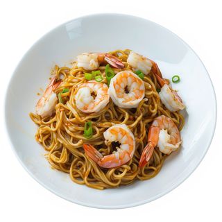 48.Tallarines wu dong frito con gambas