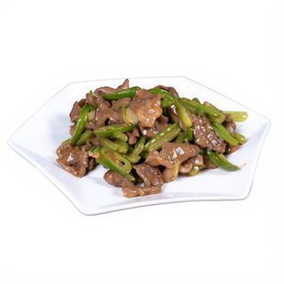 56.Ternera con pimientos verdes