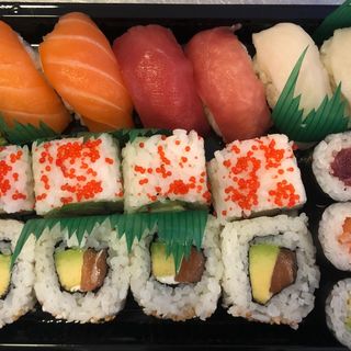 Bandeja Cubista (20 unidades)