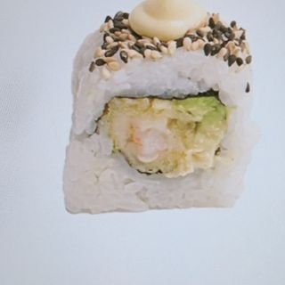 Uramaki Veggie mango(4piezas)