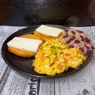 Desayuno paisa