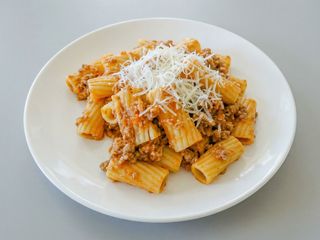 Rigatoni Boloñesa