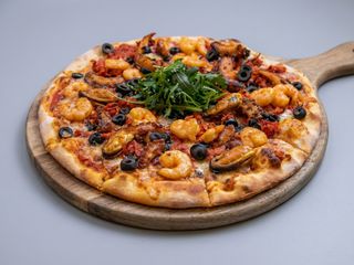 Pizza Campo Y Mar (33 Cm.)