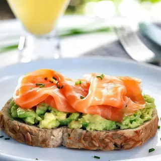 Tosta de salmón