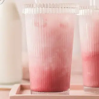Ice pink latte