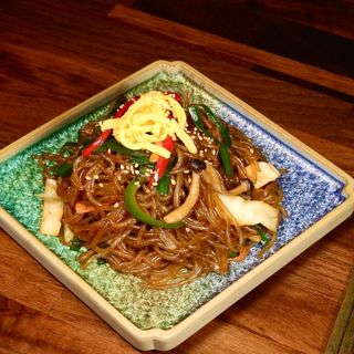 Japchae clásico