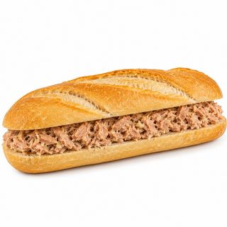 Medio bocadillo de atún
