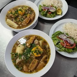 SANCOCHO TRIFÁSICO (SOLO SABADO Y DOMINGO)