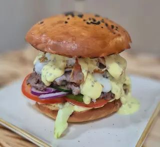 Farm House Burger