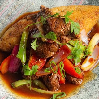 Tacu Tacu con lomo saltado