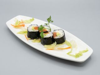 S25A.FUTO MAKI 4 PCS
