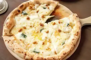 Pizza Cuattro Formaggi 33 Cm.