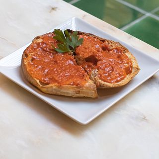 Pan de Focaccia Con Tomate