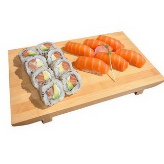 84. Salmón variado (14 uds.)