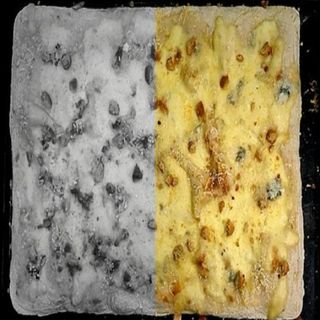 Pizza romana - Crunchy cheese