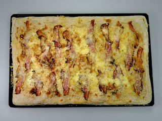 Pizza romana - Guanciale